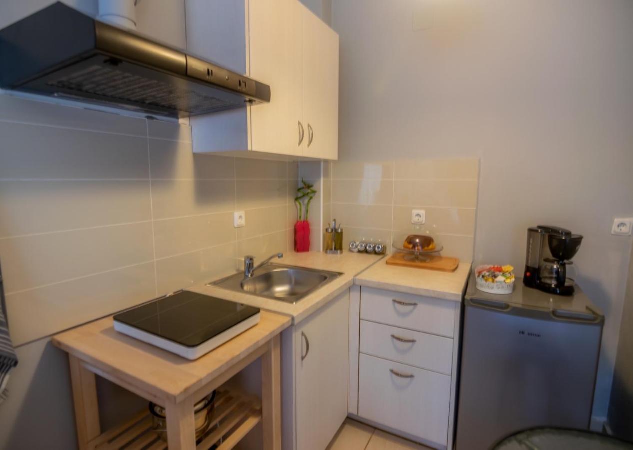 To Mikro Boutique Apartment Lefkáda 外观 照片